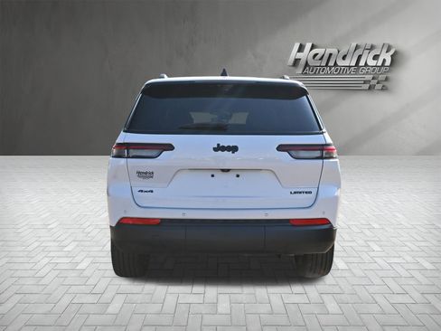 Used 2025 Jeep Grand Cherokee L Limited w/ Luxury Tech Group II AWD/4WD image 9