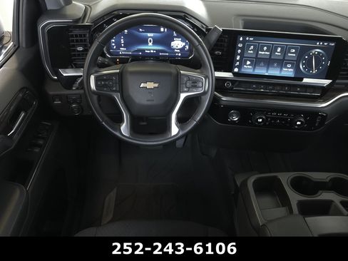 Used 2023 Chevrolet Silverado 1500 LT w/ Protection Package AWD/4WD image 12