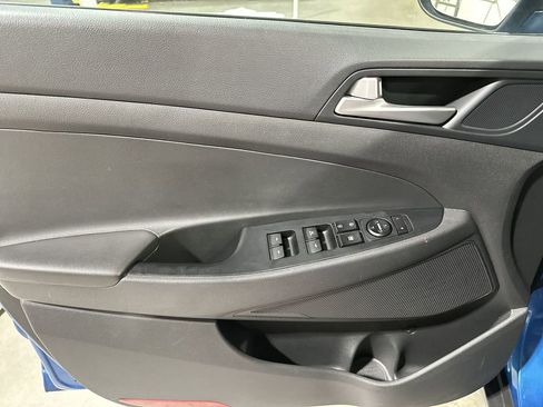 Used 2020 Hyundai Tucson SEL w/ Cargo Package image 15