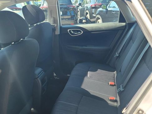 Used 2016 Nissan Sentra SV w/ Style Package FWD image 16