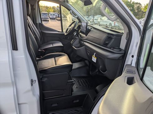 New 2026 Ford Transit 150 Low Roof RWD image 29