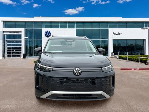 New 2026 Volkswagen Tiguan S AWD/4WD image 2