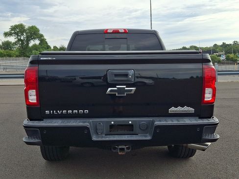 Used 2018 Chevrolet Silverado 1500 High Country AWD/4WD image 5