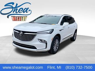 Used 2023 Buick Enclave Essence w/ LPO, Floor Liner Package video 1