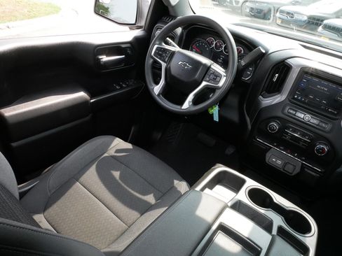 Used 2022 Chevrolet Silverado 1500 Custom w/ Rally Edition AWD/4WD image 9