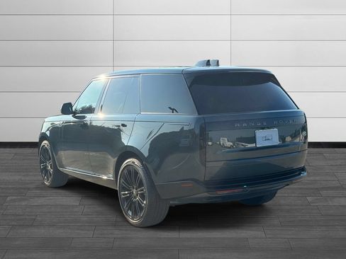 Certified 2023 Land Rover Range Rover SE AWD/4WD image 3
