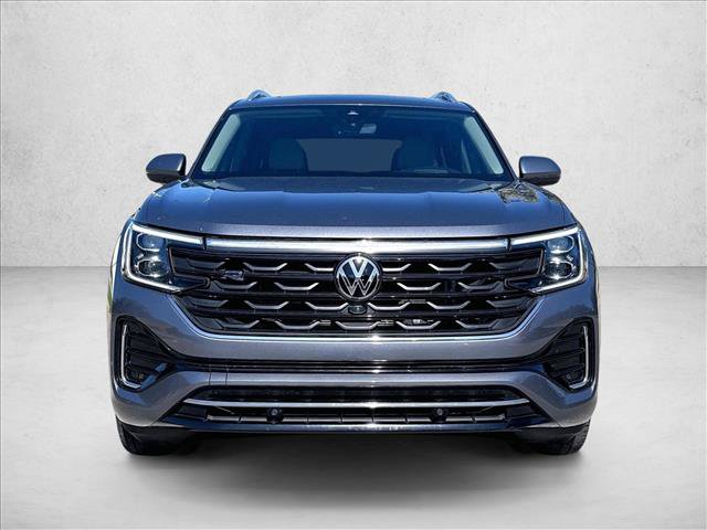 Used 2024 Volkswagen Atlas SEL Premium R-Line AWD/4WD image 3