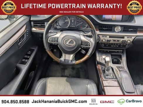 Used 2016 Lexus ES 350 w/ Luxury Package w/Wood Trim FWD image 14