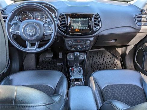 Used 2020 Jeep Compass Latitude FWD image 17