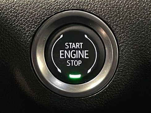 Used 2025 GMC Terrain Elevation image 27