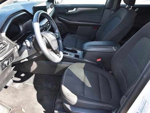 Certified 2023 Ford Escape Active w/ Tech Pack #2 image 9