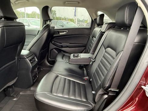 Used 2024 Ford Edge SEL w/ Convenience Package AWD/4WD image 9