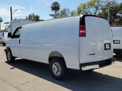 New 2026 Chevrolet Express 2500 Extended w/ Driver Convenience Package RWD image 14