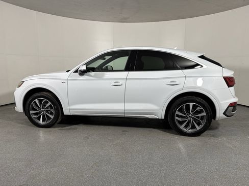 Used 2023 Audi Q5 2.0T Premium Plus w/ Premium Plus Package image 2