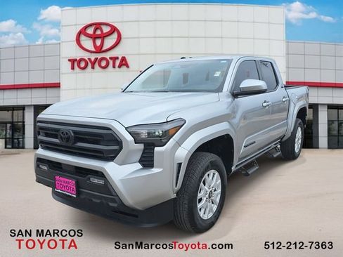 Used 2025 Toyota Tacoma SR5 image 1