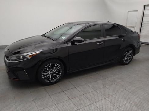 Used 2023 Kia Forte GT-Line w/ GT-Line Premium Package FWD image 2