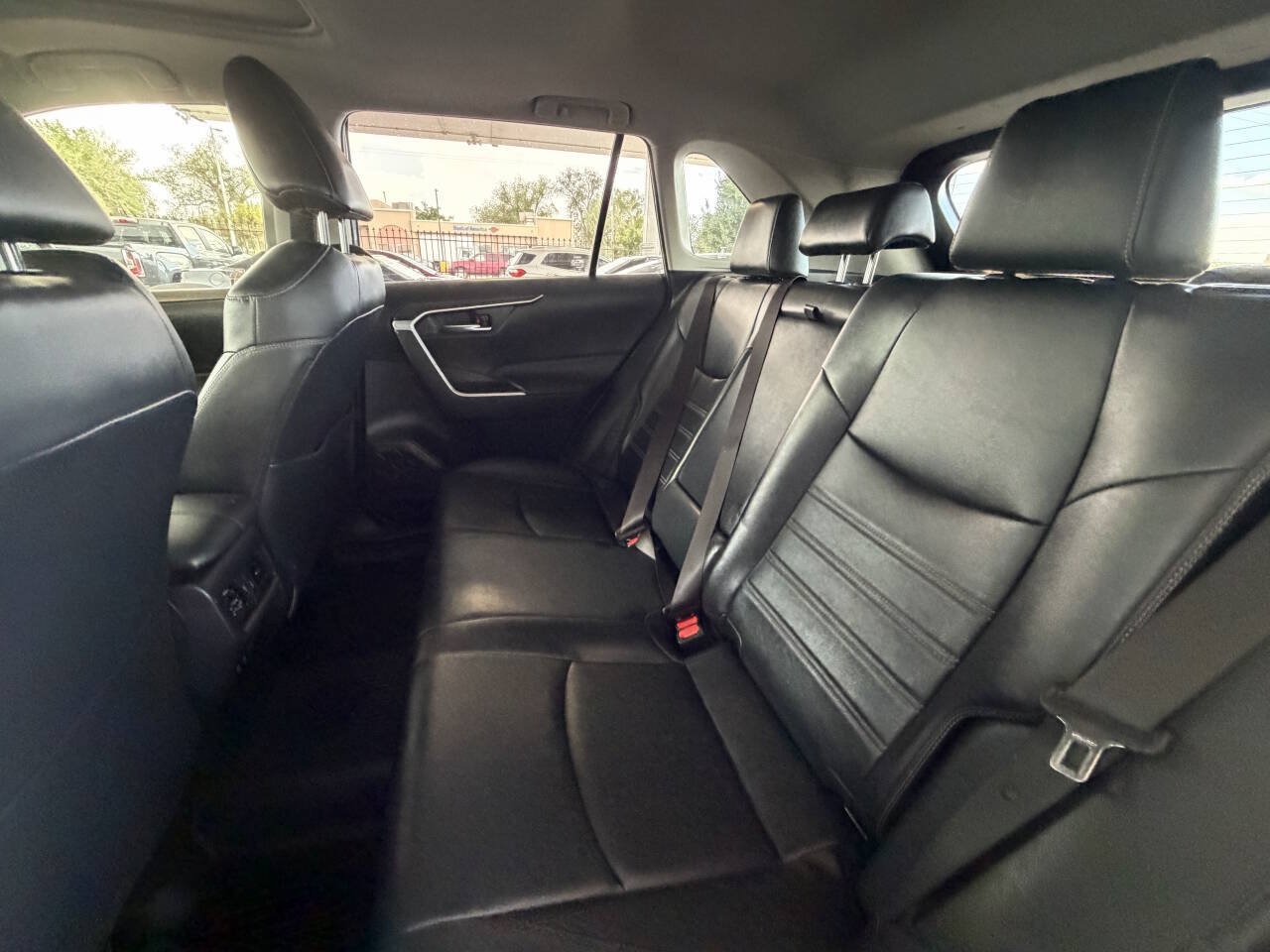 Used 2019 Toyota RAV4 XLE Premium w/ Advanced Technology Package AWD/4WD image 14