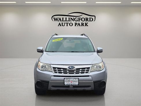 Used 2012 Subaru Forester 2.5X Premium image 2