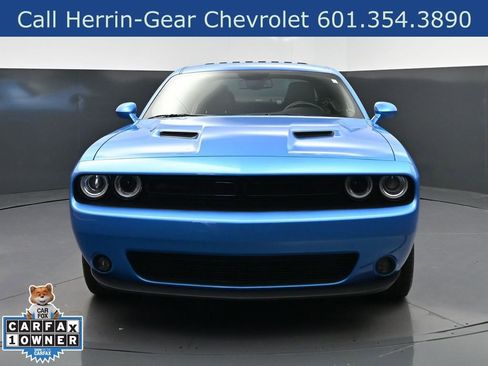 Used 2023 Dodge Challenger SXT w/ Blacktop Package RWD image 10