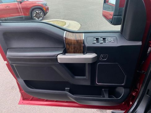 Used 2019 Ford F150 Lariat image 20