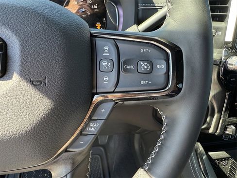 New 2026 RAM 2500 Limited image 16