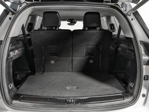 Used 2023 Jeep Grand Cherokee L Limited w/ Black Appearance Package RWD image 19