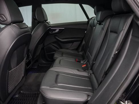 Used 2021 Audi Q8 Premium Plus w/ Premium Plus Package AWD/4WD image 24