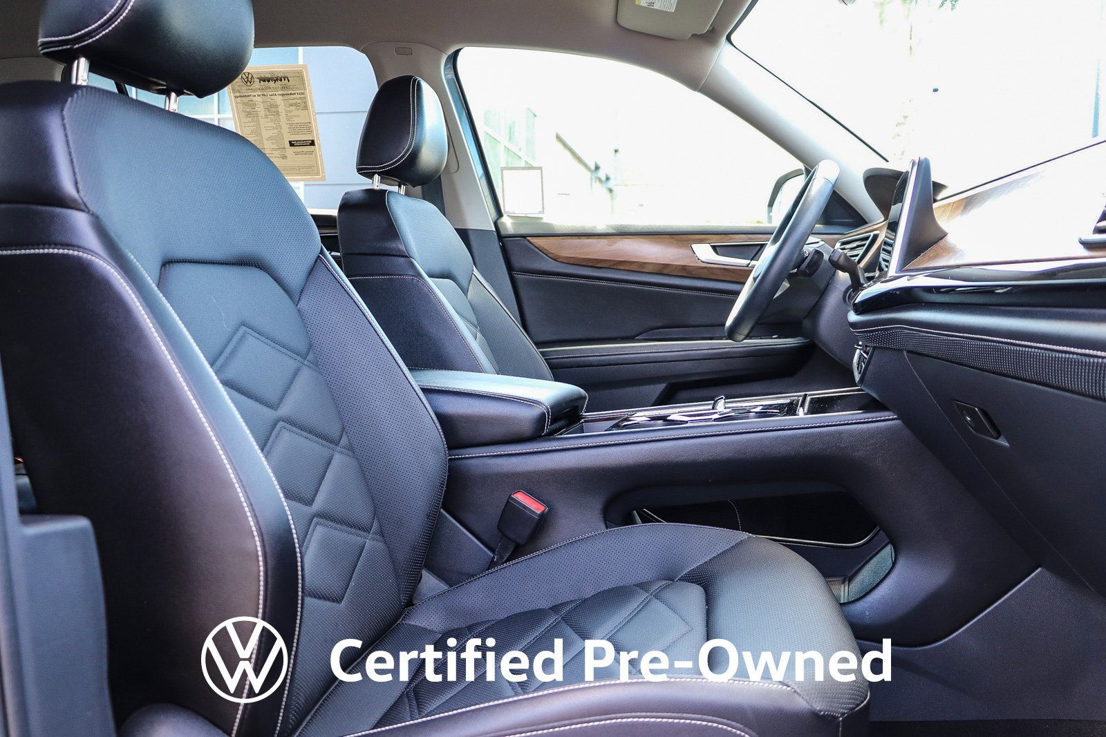 Certified 2024 Volkswagen Atlas SE FWD image 18