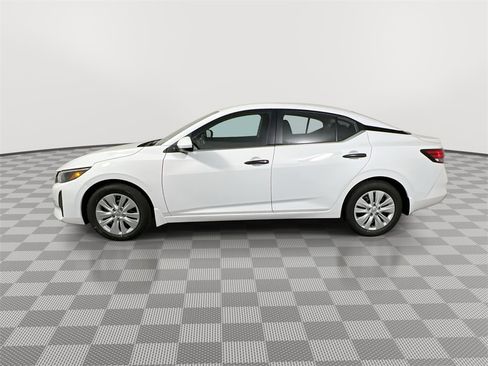 New 2025 Nissan Sentra S image 5