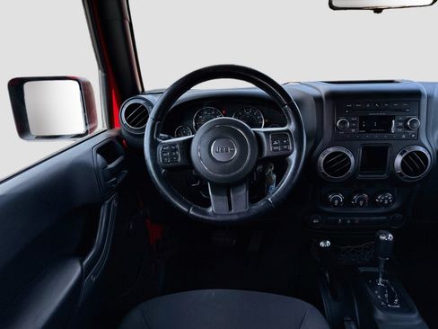 Used 2016 Jeep Wrangler Unlimited Sport w/ Connectivity Group AWD/4WD image 19