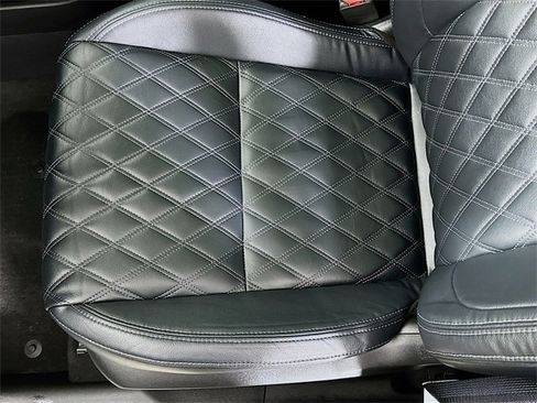 Used 2023 Mitsubishi Outlander SEL image 30