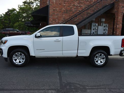Used 2021 Chevrolet Colorado LT w/ Safety Package RWD image 3