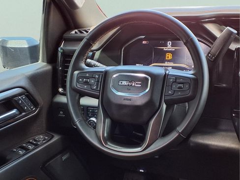 Used 2024 GMC Sierra 2500 AT4 w/ AT4 Premium Plus Package AWD/4WD image 12