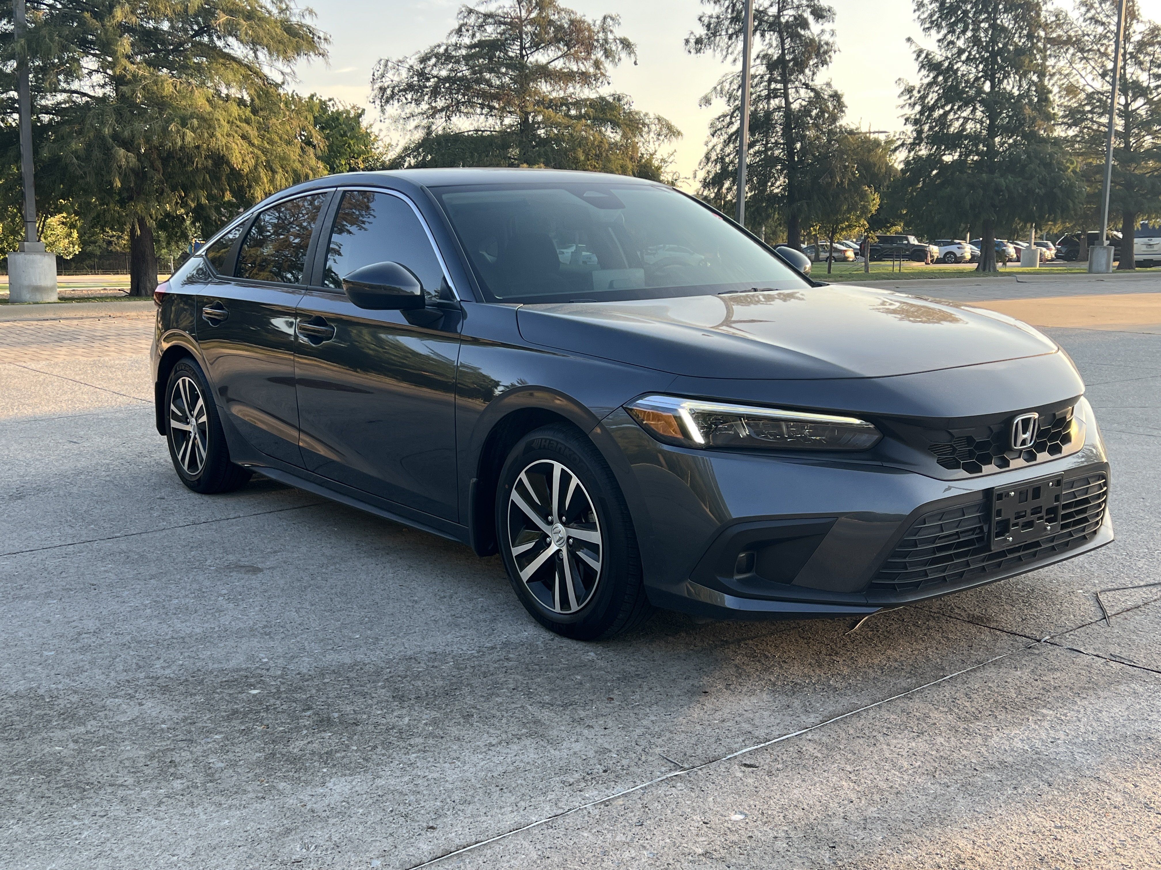Used 2024 Honda Civic LX image 2