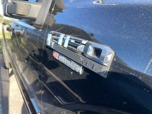 Used 2017 Ford F150 XLT w/ Equipment Group 302A Luxury image 7