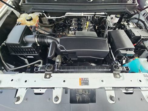 Used 2022 Chevrolet Colorado LT w/ Fleet Safety Package RWD image 31