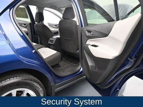 Used 2022 Chevrolet Equinox LS w/ LS Convenience Package AWD/4WD image 13