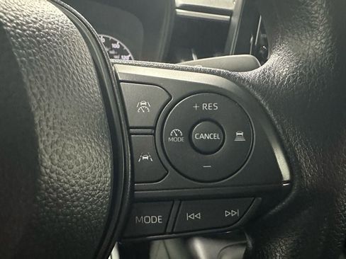 Used 2025 Toyota Corolla LE w/ LE Premium Package image 20