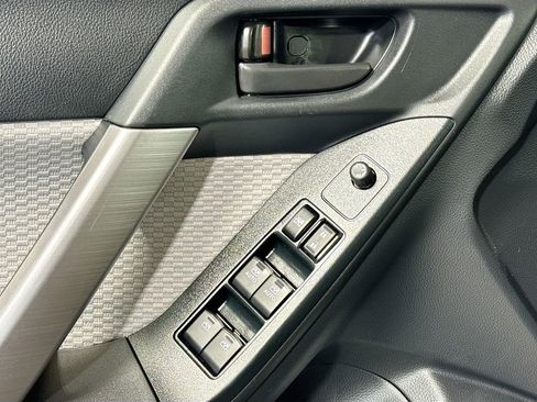 Used 2018 Subaru Forester 2.5i Premium image 25