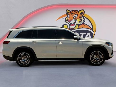 Used 2020 Mercedes-Benz GLS 450 4MATIC image 4
