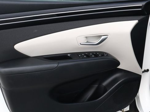 Used 2024 Hyundai Tucson SEL w/ Convenience Package image 15