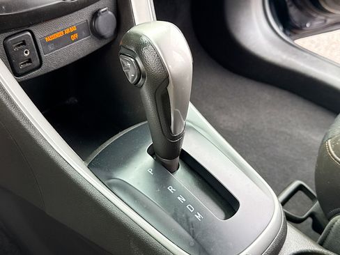 Used 2022 Chevrolet Trax LT w/ Driver Confidence Package image 12