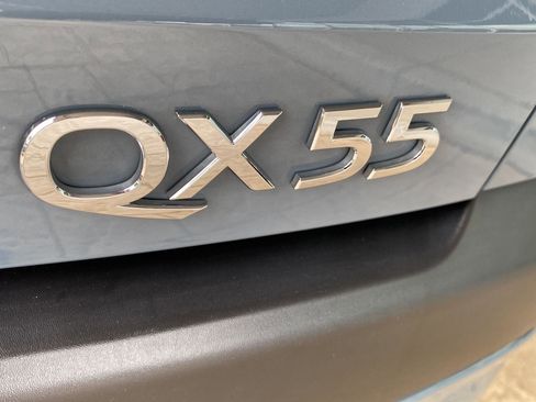 Used 2023 INFINITI QX55 Sensory w/ Lighting Package AWD/4WD image 8