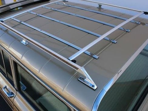 Used 1990 Jeep Grand Wagoneer image 48