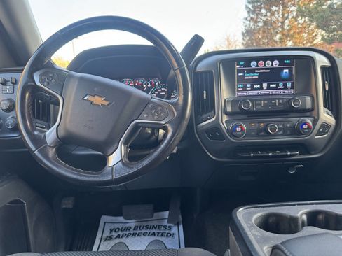 Used 2018 Chevrolet Silverado 1500 LT w/ True North Edition AWD/4WD image 12
