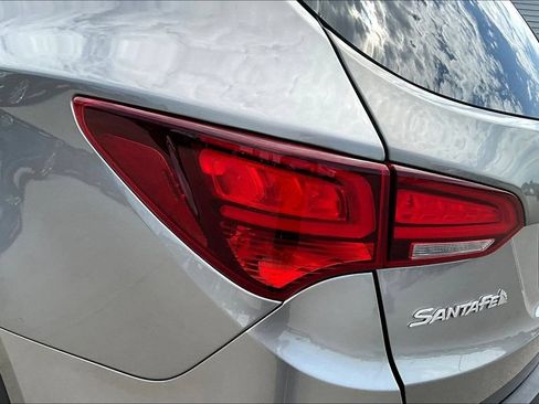 Used 2018 Hyundai Santa Fe Sport w/ 2.0T Ultimate Tech Package 05 AWD/4WD image 32