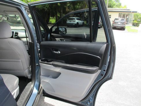 Used 2016 Honda Pilot EX image 23