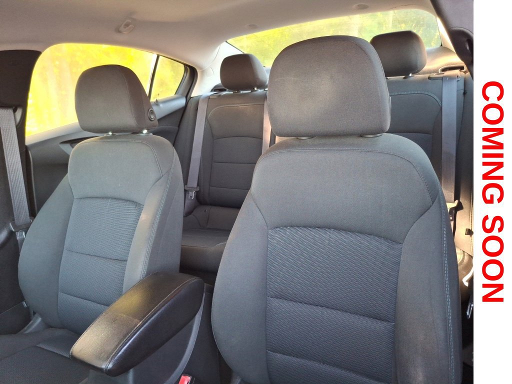 Used 2016 Chevrolet Cruze LT FWD image 13
