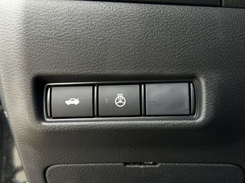 New 2026 Nissan Sentra SV w/ SV Convenience Package FWD image 12