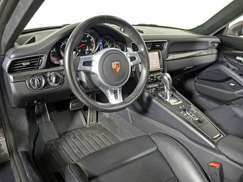 Certified 2016 Porsche 911 Turbo S image 4